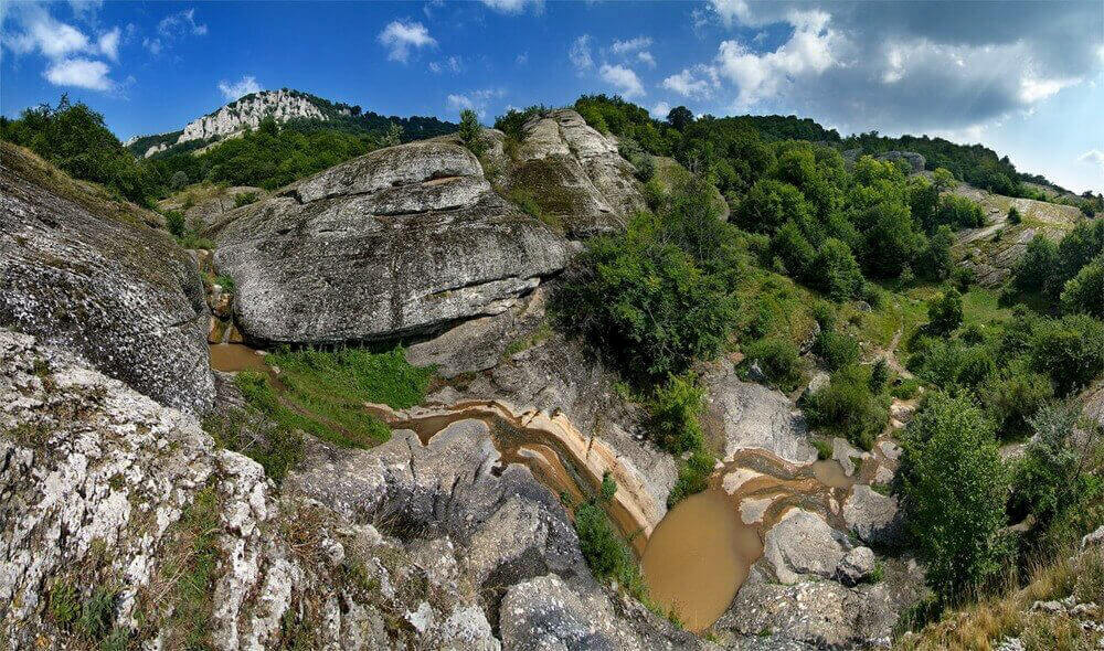 Водопад Джурла фото