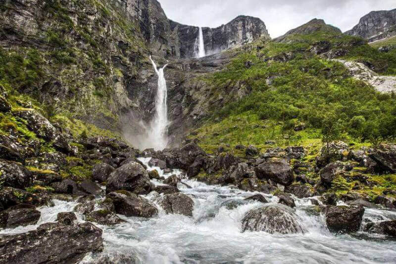 Ма́рдалсфоссен (Mardalsfossen)
