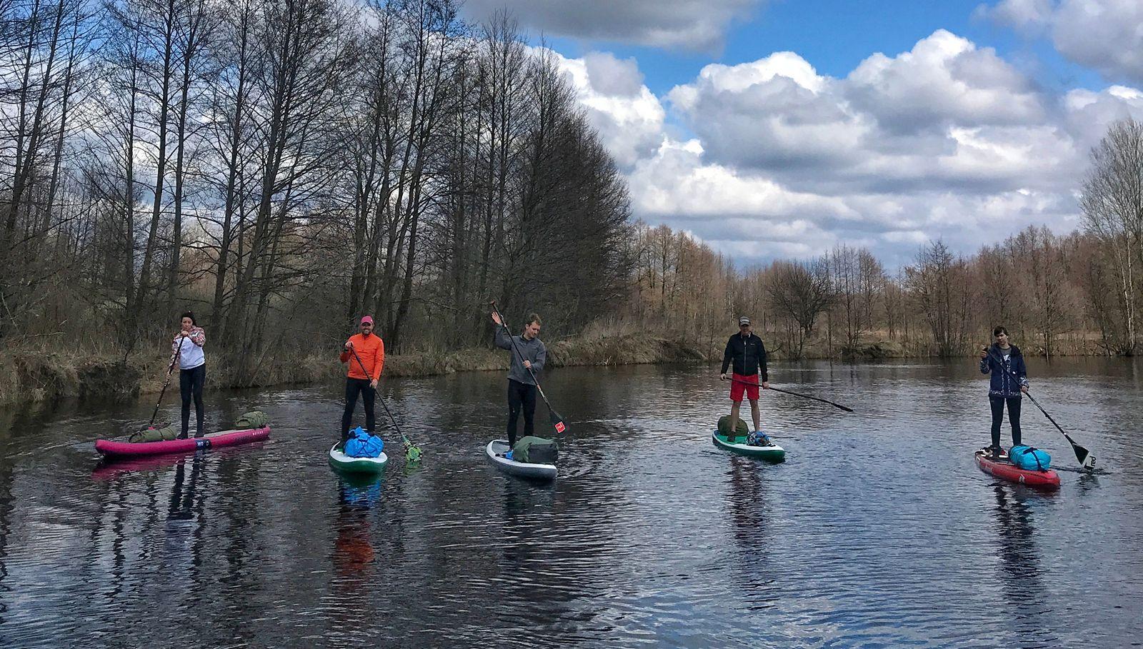 Сплав по річці Снов на байдарках і SUP-дошках